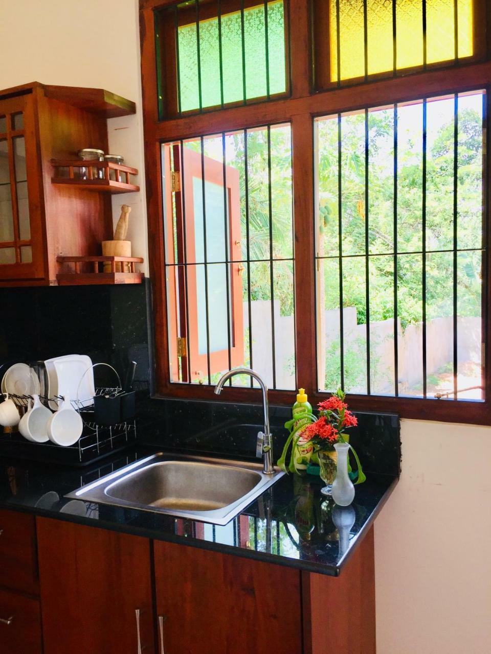 My Home Villa Hikkaduwa Esterno foto