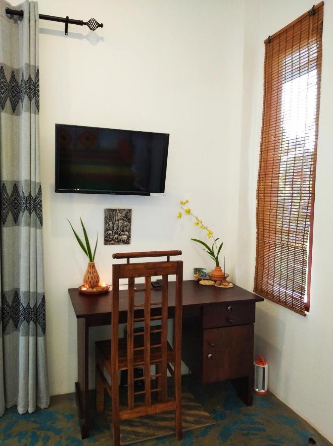 My Home Villa Hikkaduwa Esterno foto